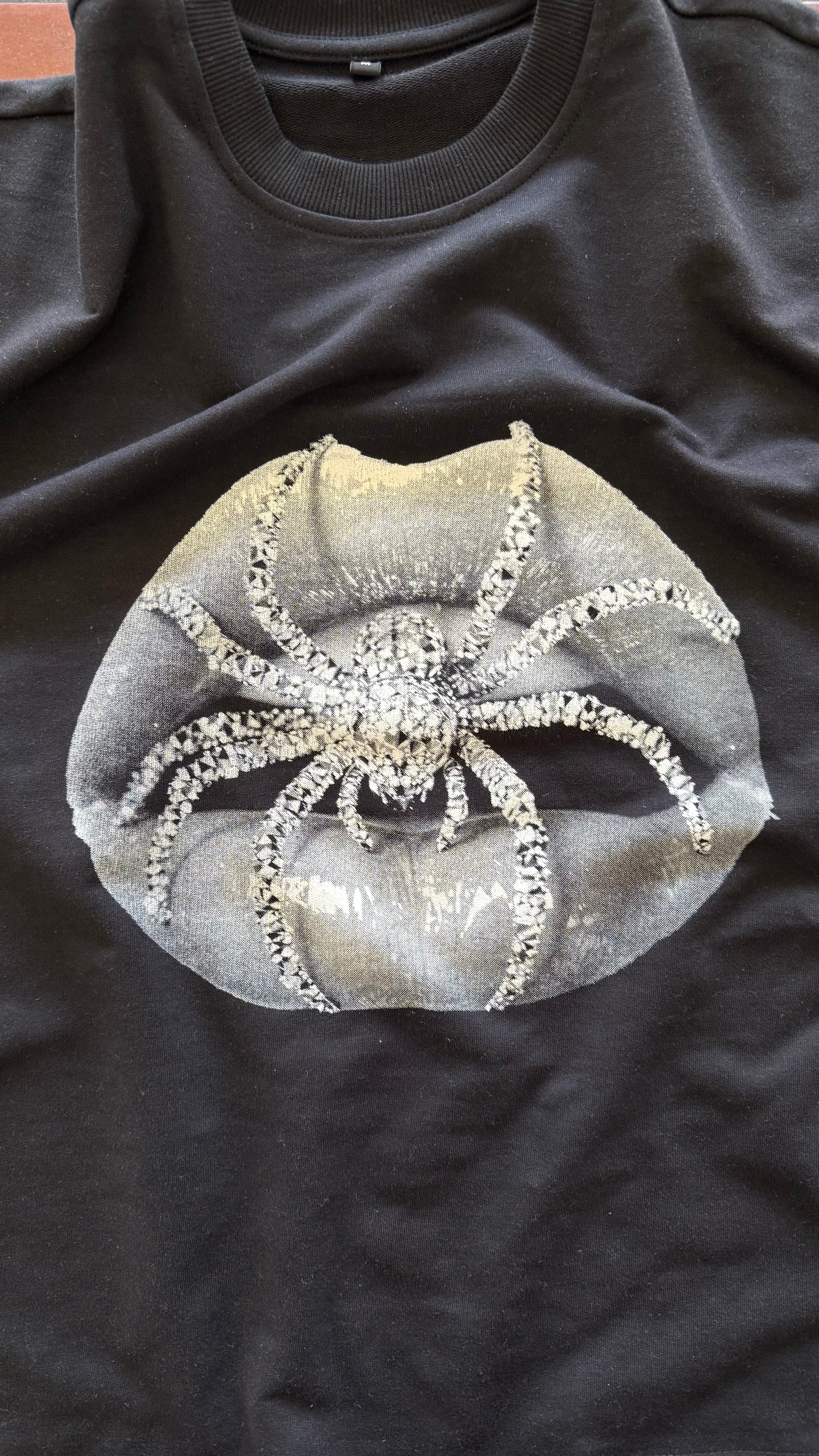 Diamond spider tee
